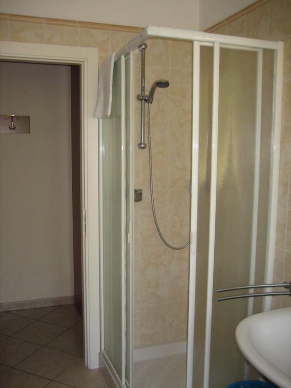 Albergo Ristorante Sterlina Grizzana Habitación foto